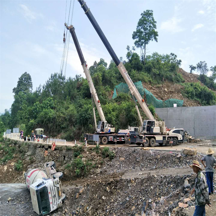信阳信阳24小时应急道路救援吊装吊装现场实拍